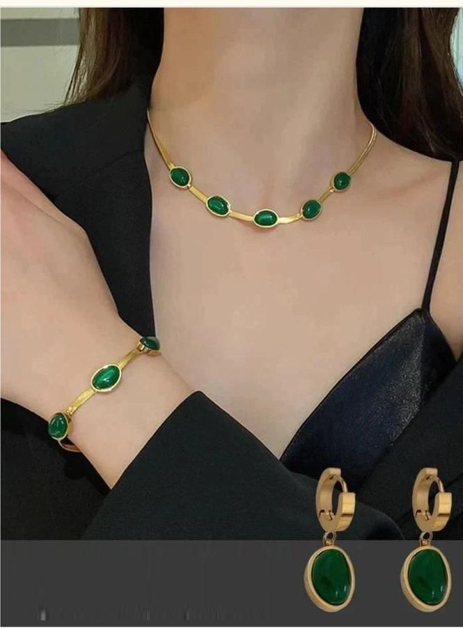 Oval Green Crystal Pendant & Bracelet